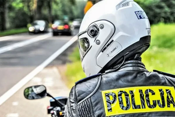 Trzy śmiertelne wypadki w ciągu doby – policja apeluje o ostrożność