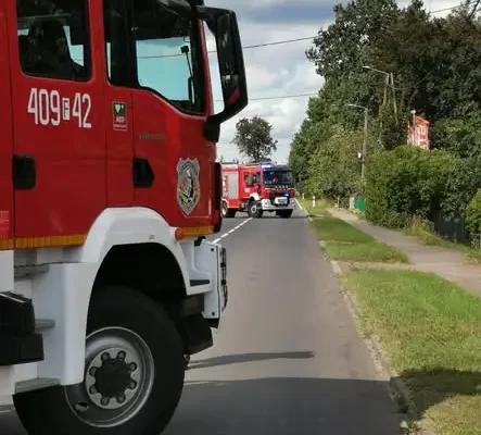 Interwencja strażaków w Zwierzynie: pomoc dla zespołu ratownictwa medycznego