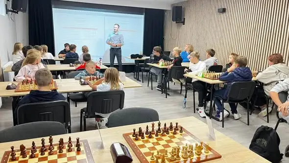 Turniej szachowy dla dzieci w Strzelcach – trwają zapisy na nowe zajęcia