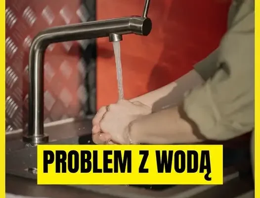 Sanepid ostrzega: woda z wodociągu Długie Kolonia niezdatna do picia bez przegotowania