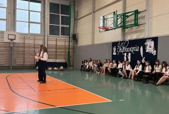 Dzień Edukacji Narodowej w Zwierzynie – nagrody „Gwiazdy Edukacji” wręczone