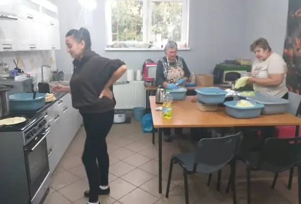 Węgorzyno: seniorzy spotkali się z policją i strażakami w ramach #DanieWspólnychChwil