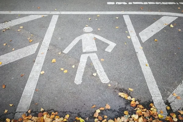 Darmowe odblaski ze strzelecką czarownicą – odbierz w urzędzie miejskim
